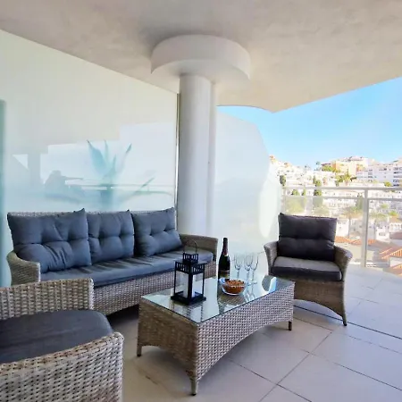 Stunning 3 Bed Apartment